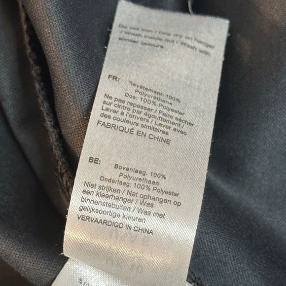 New Look Black Faux Leather Button-Up Shirt – Long Sleeve‎ Collared Top - Picture 7 of 8